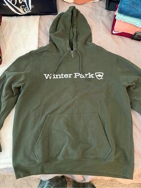 Winter Park Resort Green Pullover Hoodie